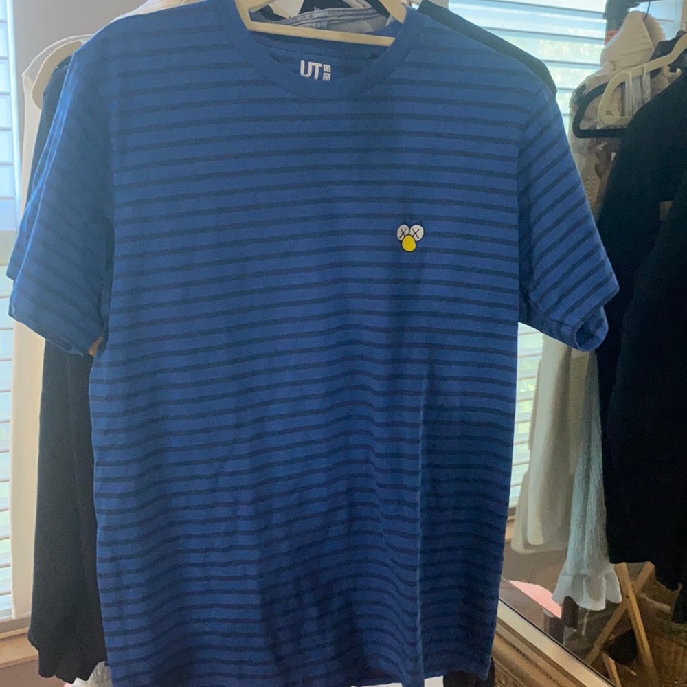 Kaws Uniqlo blue tshirt